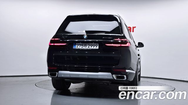 BMW X7 2025 — photo 4