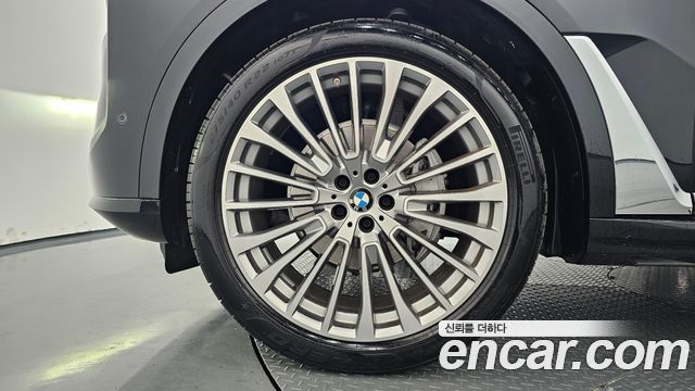 BMW X7 2025 — photo 5