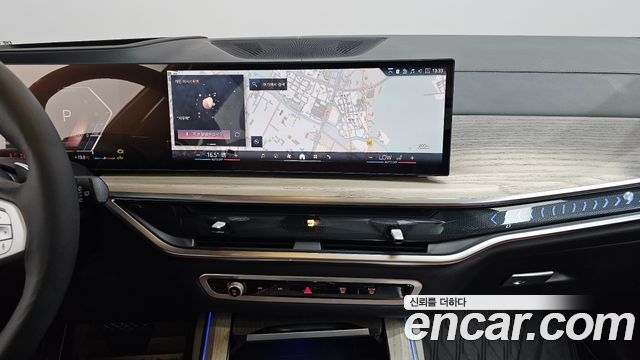 BMW X7 2025 — photo 18