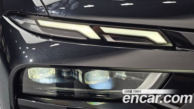 BMW X7 2025 — photo 8