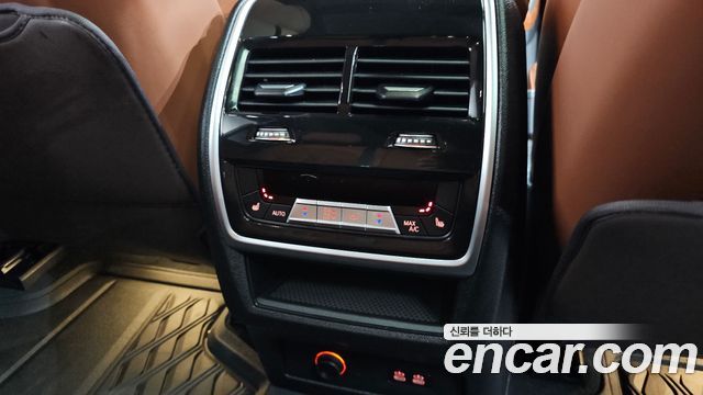 BMW X7 2025 — photo 37