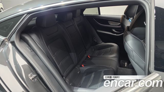 Mercedes-Benz AMG GT 2022 — photo 18