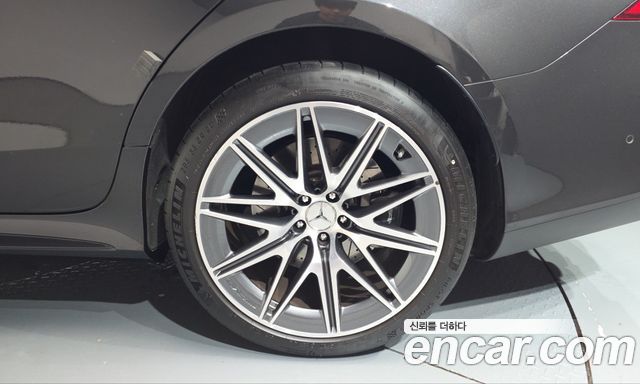 Mercedes-Benz AMG GT 2022 — photo 7