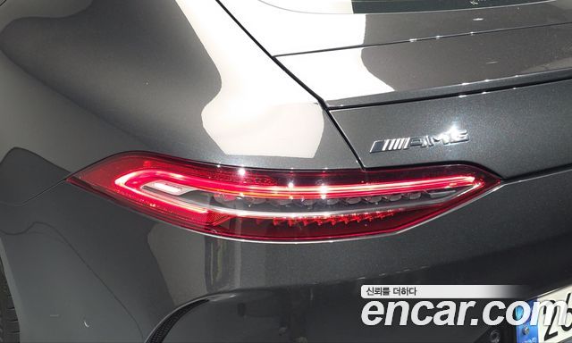 Mercedes-Benz AMG GT 2022 — photo 9