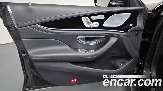 Mercedes-Benz AMG GT 2022 — photo 14