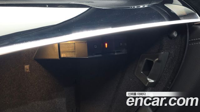 Mercedes-Benz AMG GT 2022 — photo 33