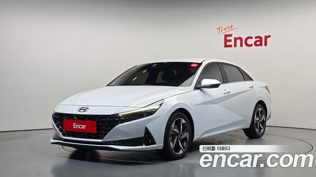 Hyundai AVANTE 2021 — photo 1