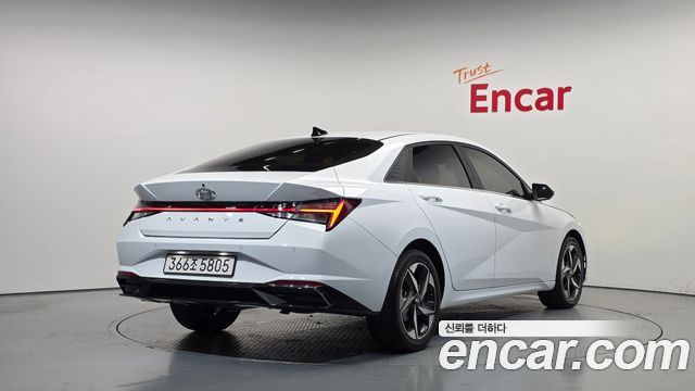 Hyundai AVANTE 2021 — photo 2