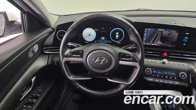 Hyundai AVANTE 2021 — photo 13