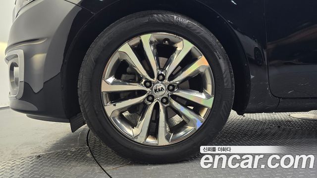 Kia Canival 2018 — photo 5