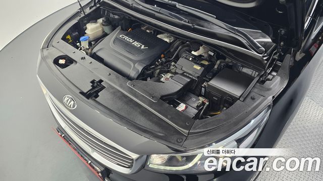 Kia Canival 2018 — photo 6