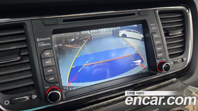 Kia Canival 2018 — photo 16