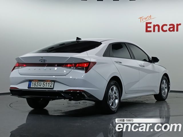 Hyundai AVANTE 2021 — photo 2