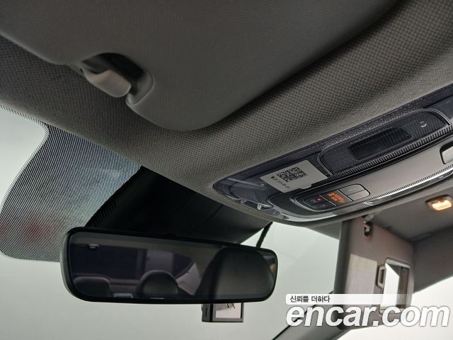 Hyundai AVANTE 2021 — photo 27