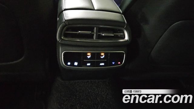 Genesis G80 2021 — photo 12