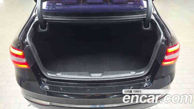 Kia K7 2013 — photo 23