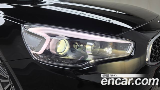 Kia K7 2013 — photo 8