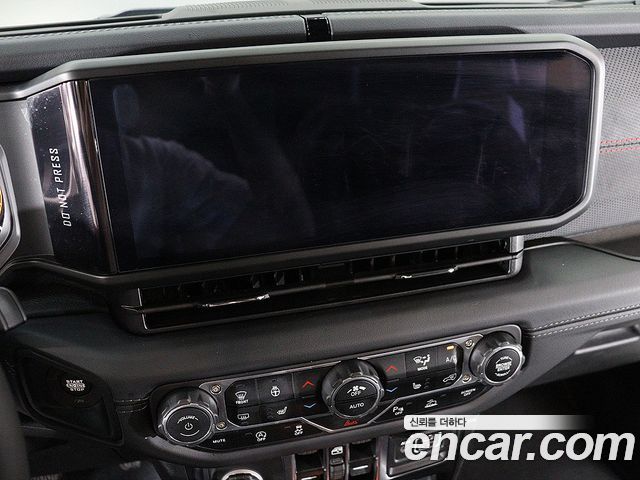 Jeep Wrangler 2024 — photo 19
