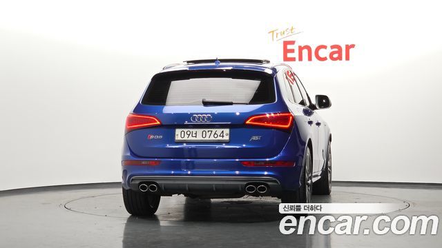 Audi SQ5 2016 — photo 4