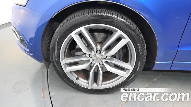 Audi SQ5 2016 — photo 5