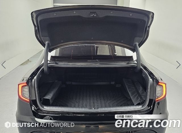 Hyundai Sonata 2023 — photo 18