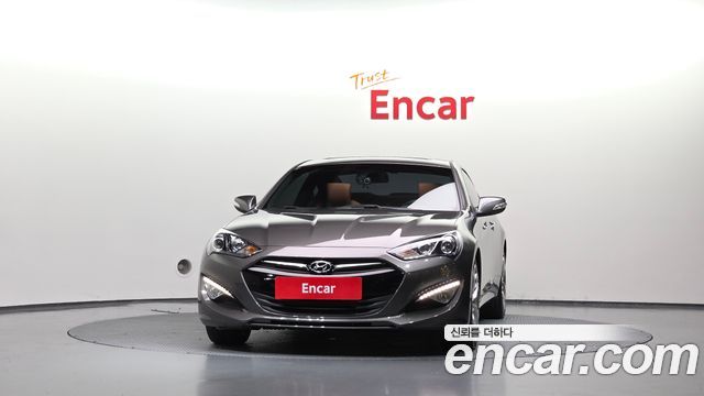 Hyundai Genesis 2012 — photo 3