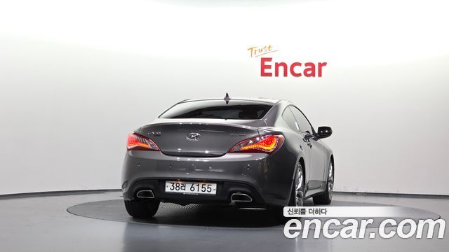 Hyundai Genesis 2012 — photo 4