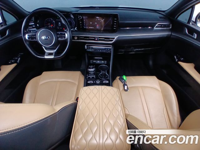 Kia K5 2020 — photo 10