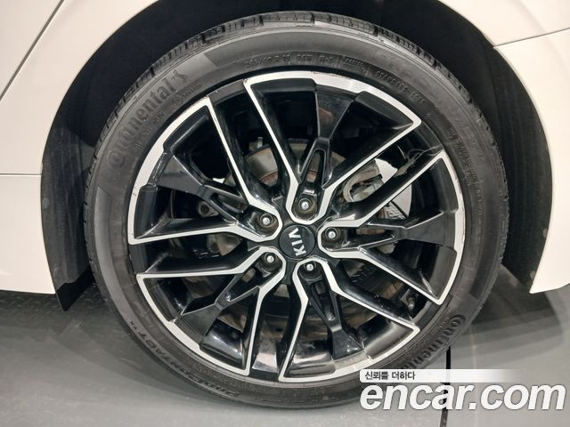 Kia K5 2020 — photo 7
