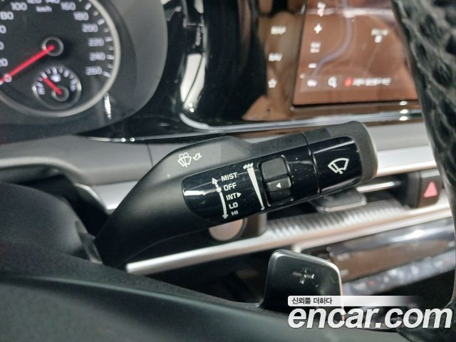 Kia K5 2020 — photo 28