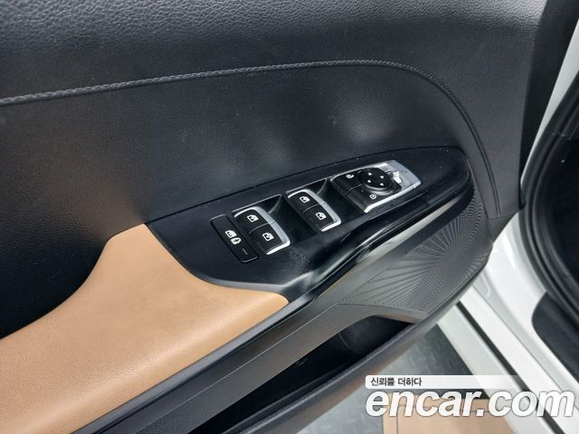 Kia K5 2020 — photo 29