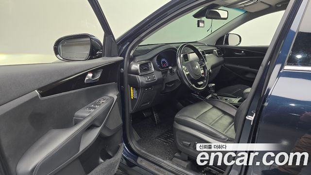 Kia Sorento 2019 — photo 13