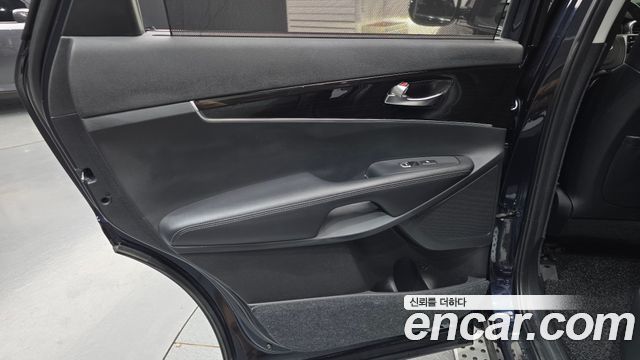 Kia Sorento 2019 — photo 15