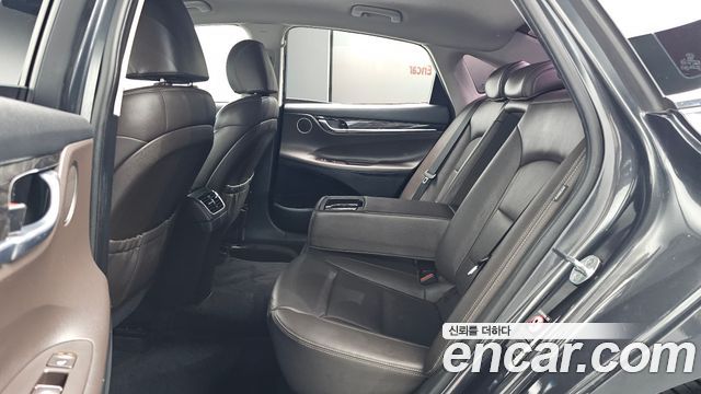 Hyundai Grandeur 2017 — photo 27