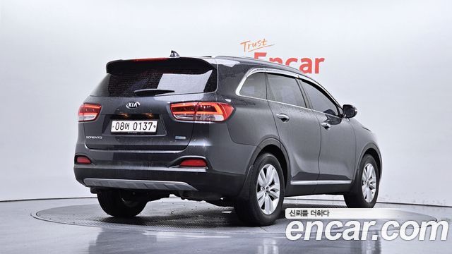 Kia Sorento 2016 — photo 2
