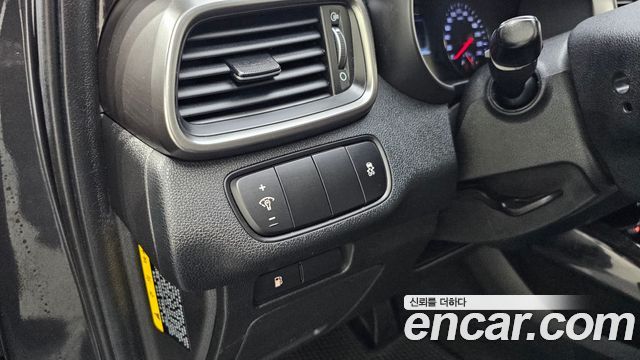 Kia Sorento 2016 — photo 16