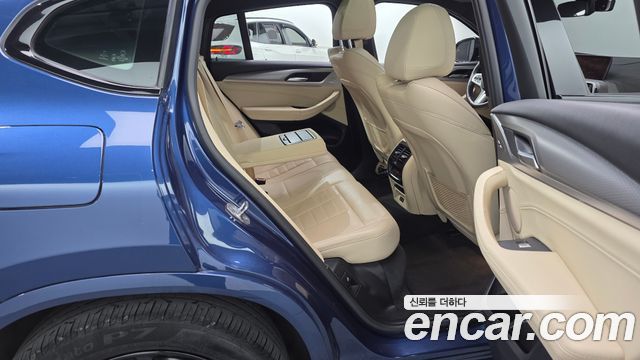 BMW X4 2020 — photo 17