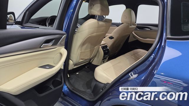 BMW X4 2020 — photo 18