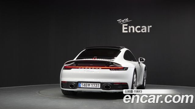 Porsche 911 2020 — photo 4