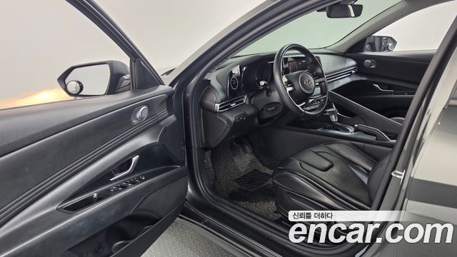 Hyundai AVANTE 2021 — photo 13