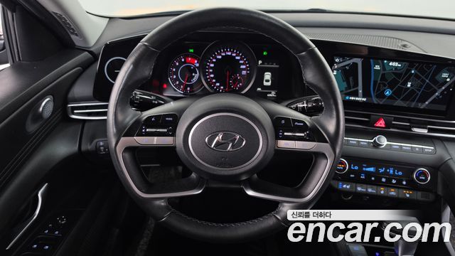 Hyundai AVANTE 2021 — photo 18