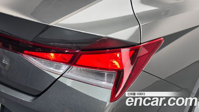 Hyundai AVANTE 2021 — photo 9