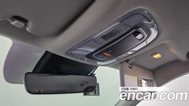Hyundai AVANTE 2021 — photo 27