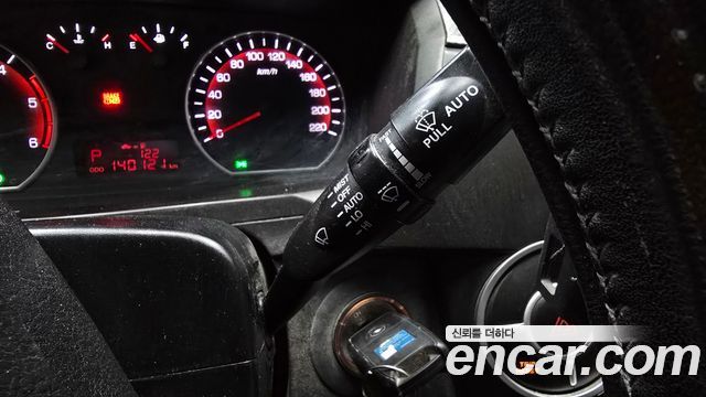 KG Mobility KORANDO 2015 — photo 25