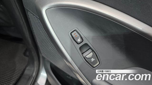 Hyundai Santafe 2015 — photo 19