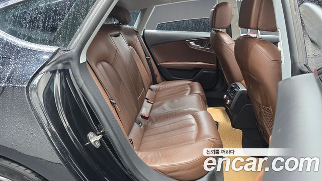 Audi A7 2016 — photo 11