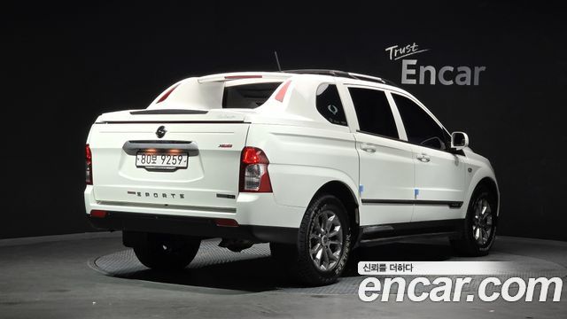 KG Mobility KORANDO 2016 — photo 2