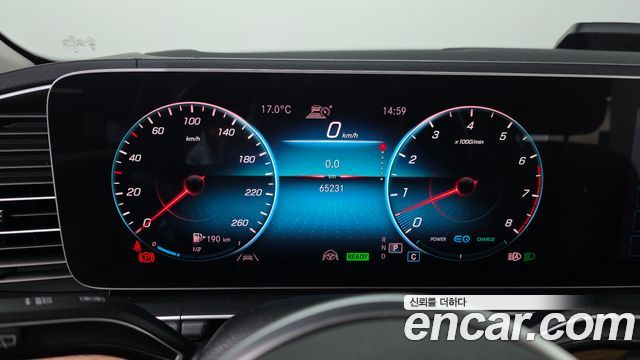 Mercedes-Benz GLE-Class 2020 — photo 8