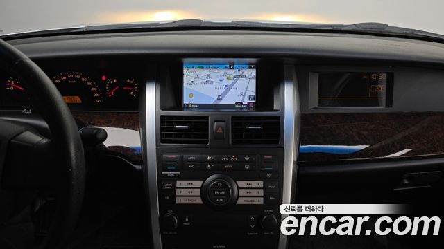 Renault Korea SM5  2010 — photo 19