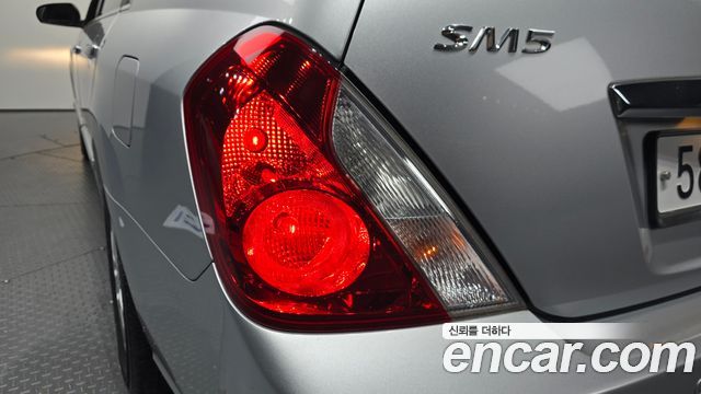 Renault Korea SM5  2010 — photo 9